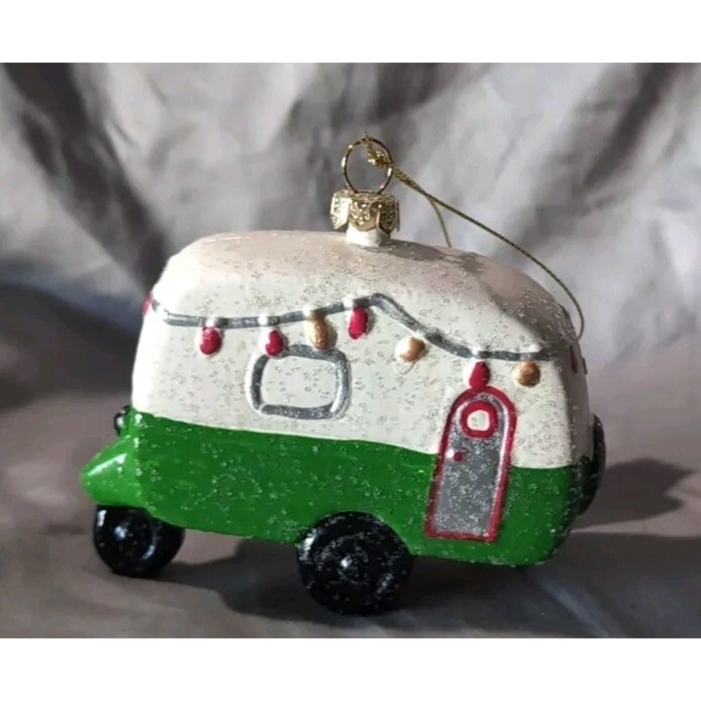 Wondershop Camper with string lights Christmas tree retro ornament 2023